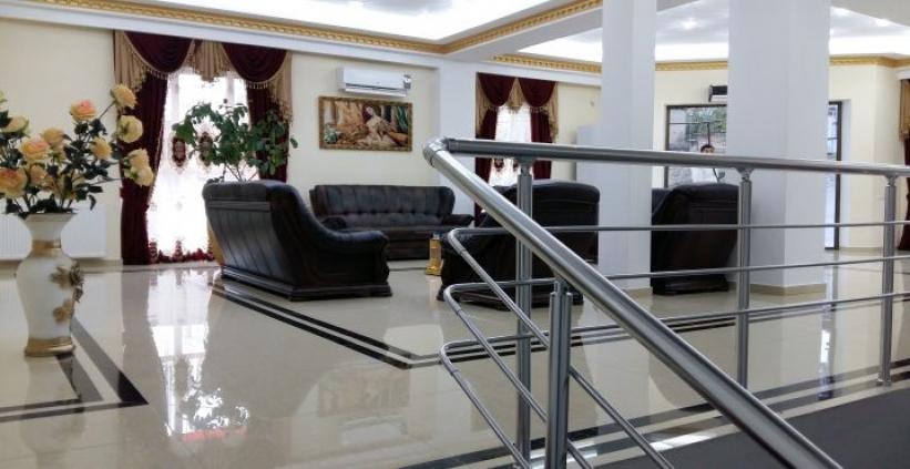 Hotel Grand Palace Tbilisi Esterno foto