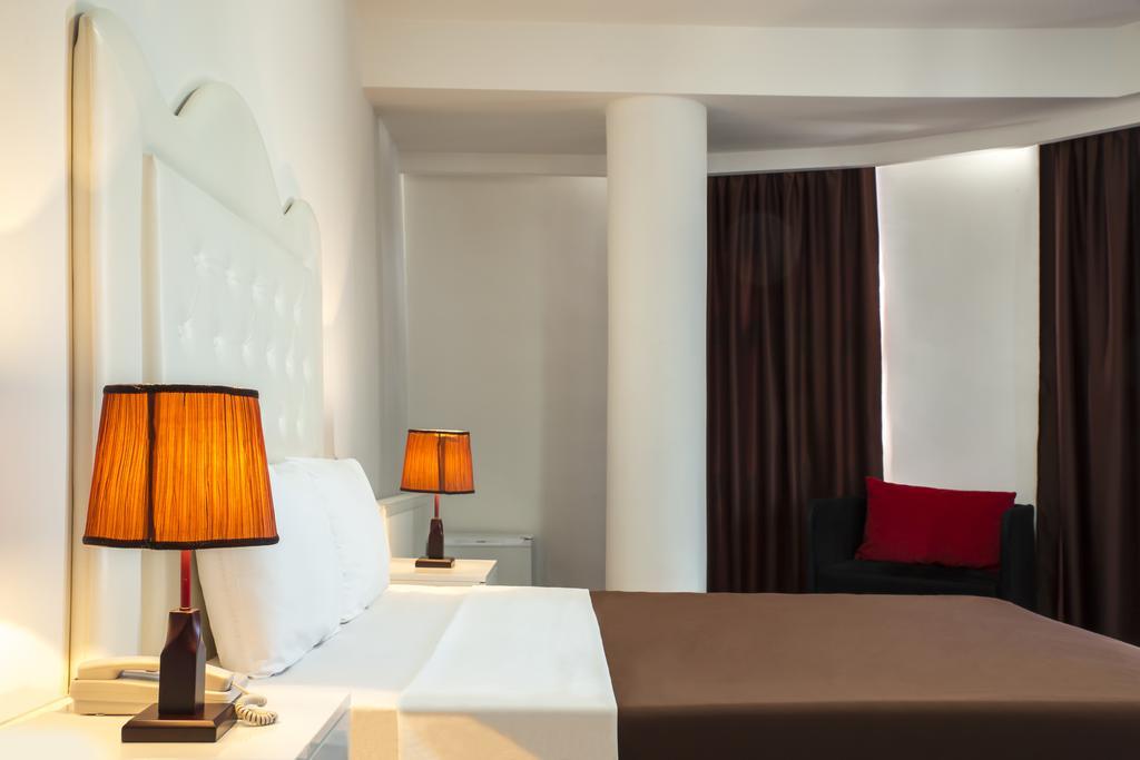 Hotel Grand Palace Tbilisi Esterno foto
