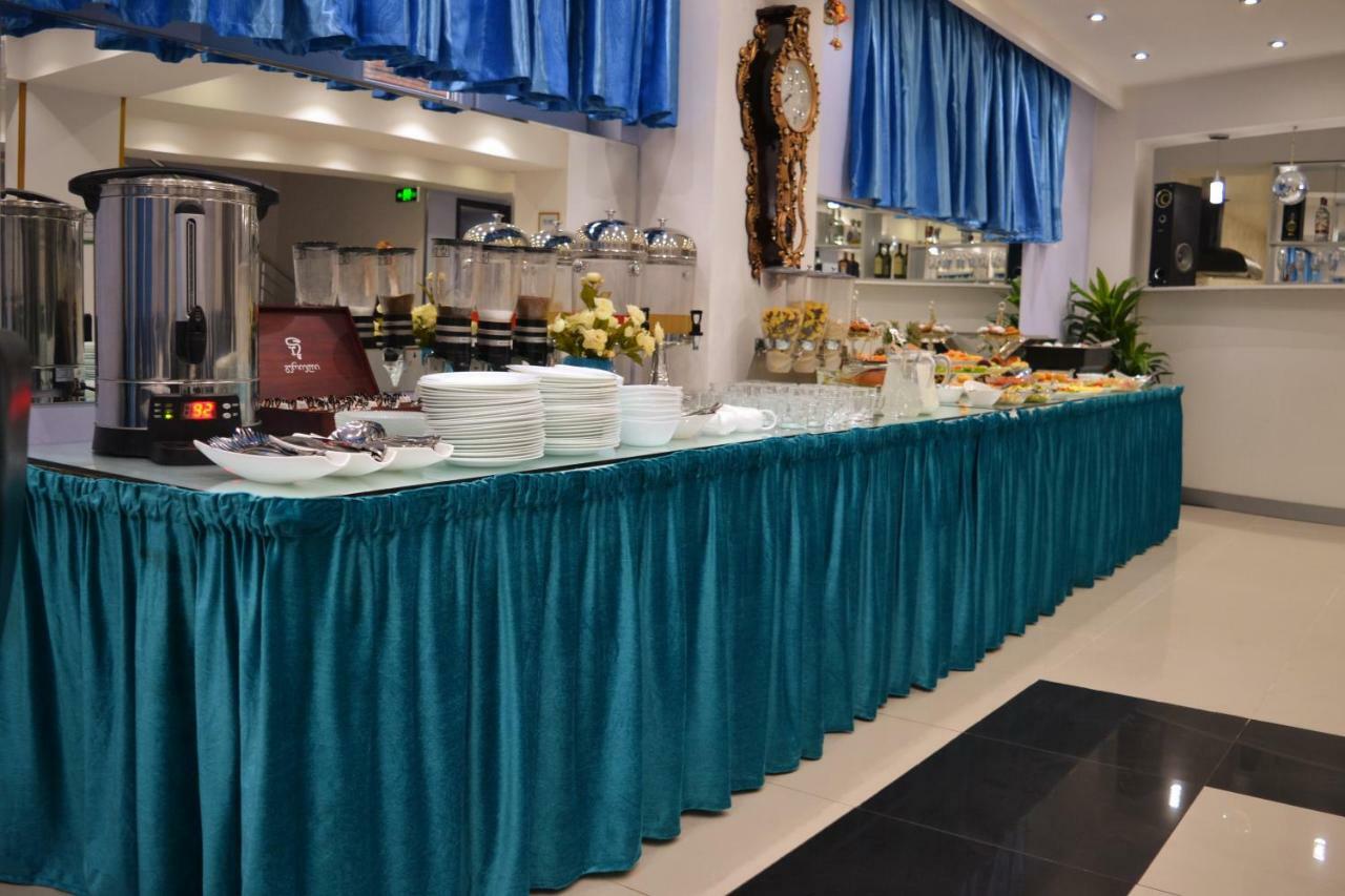 Hotel Grand Palace Tbilisi Esterno foto